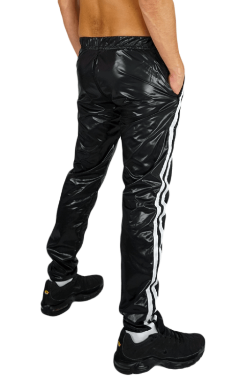 Kinky Pants White Stripes Scally Gear5.png