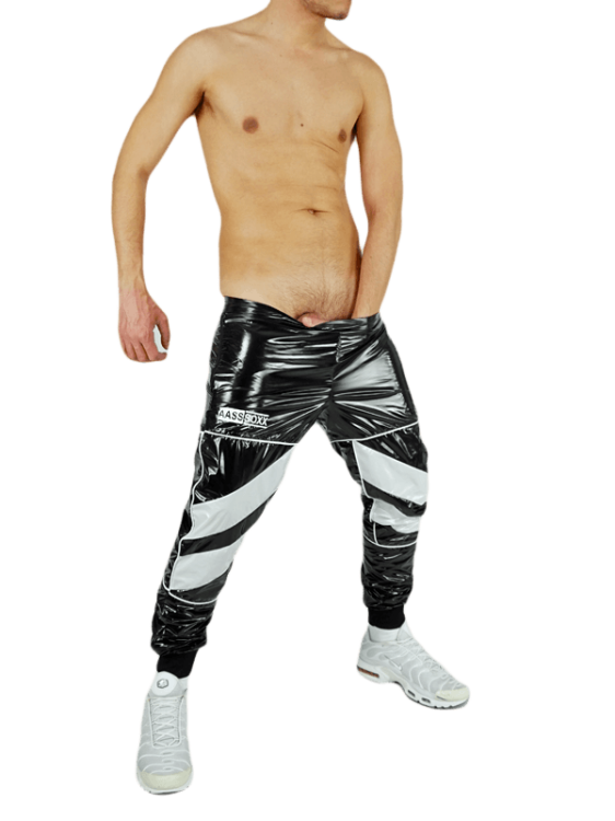 Sweaty Nylon Pants Black9.png