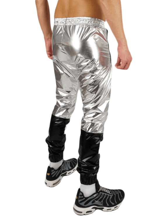 4Kinky Pants Exhibit Silver.png