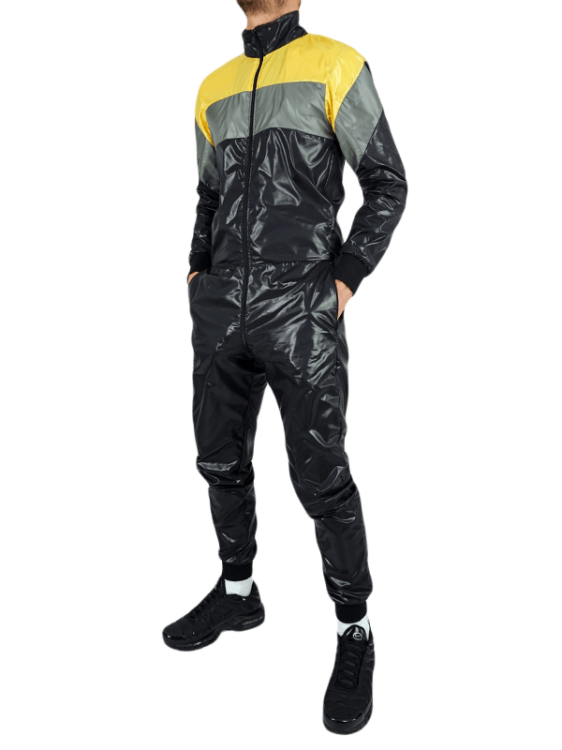 2Kinky Overall Exhibit.png