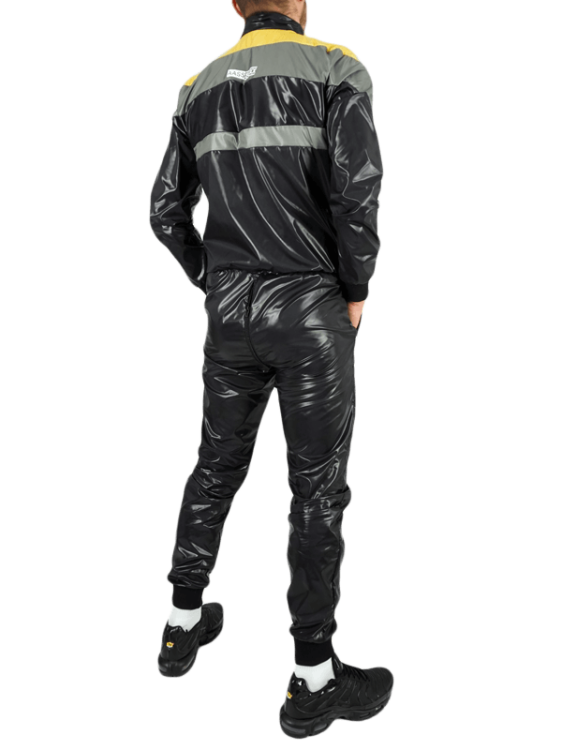 4Kinky Overall Exhibit.png