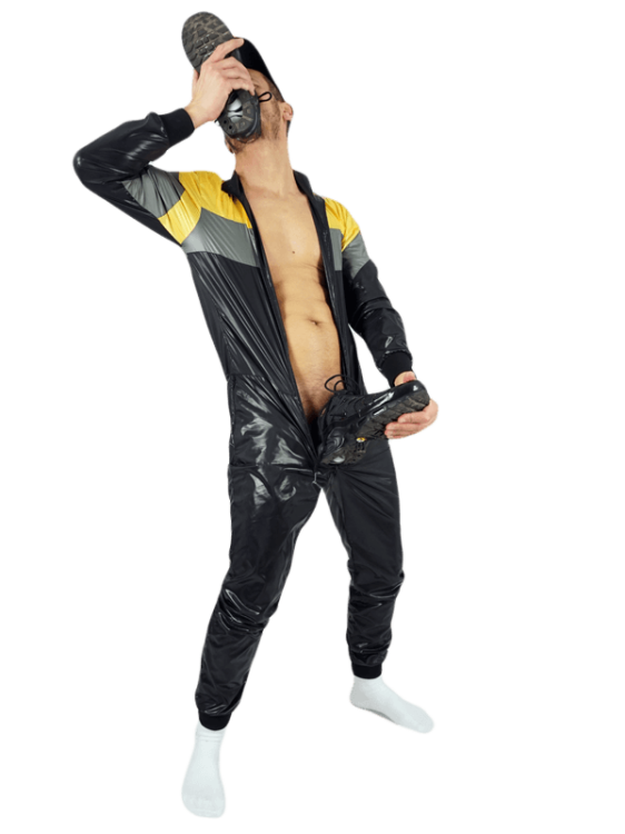 9Kinky Overall Exhibit.png