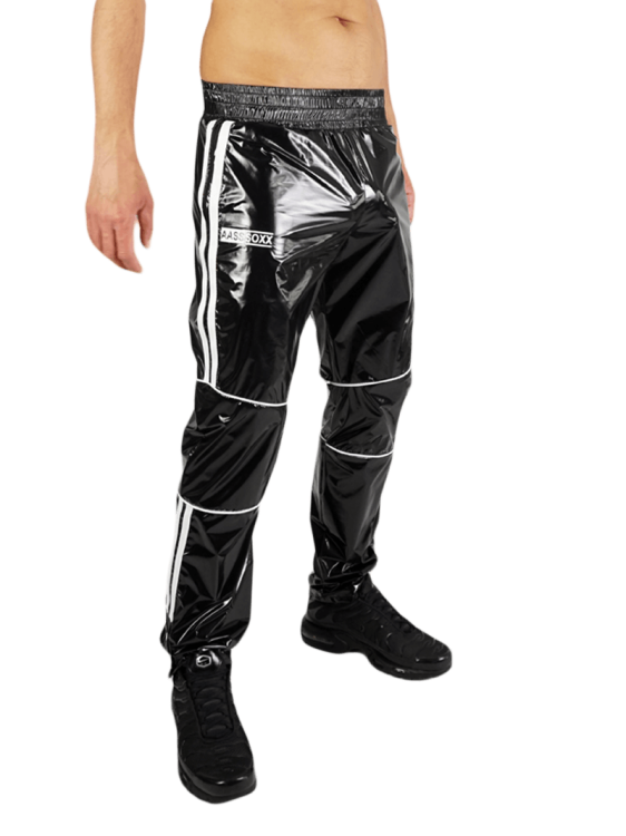 Nylon Pants Vers5.png