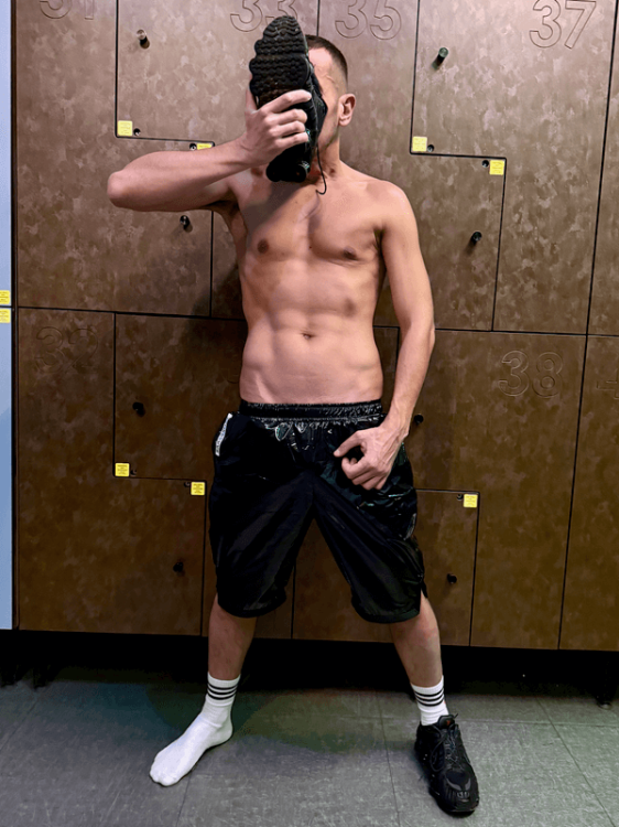 Baggy Nylon Shorts ASOX Basic4.png