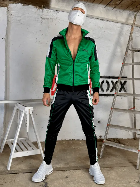 Shiny Sweatpants Rocco Green5.png