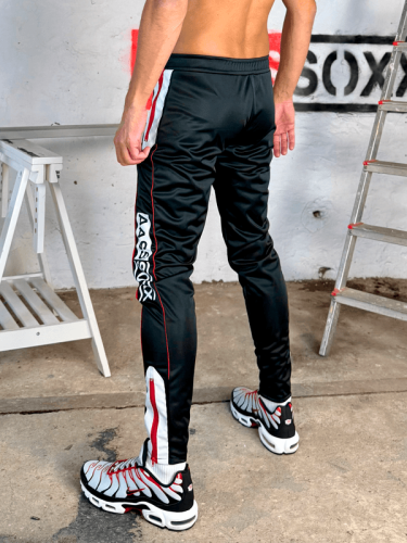 Shiny Sweatpants Rocco Red2.png