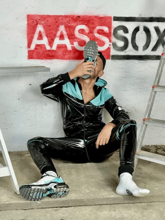 Latex Pants Colt Mint6.png