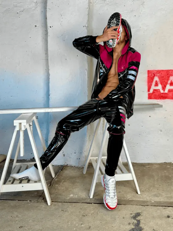 Latex Jacket Colt Magenta6.png