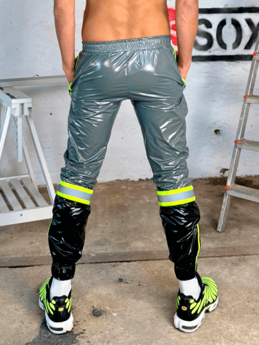 Nylon Pants Dexx Lemon2.png