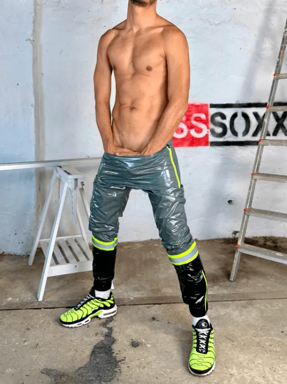 Nylon Pants Dexx Lemon4.png