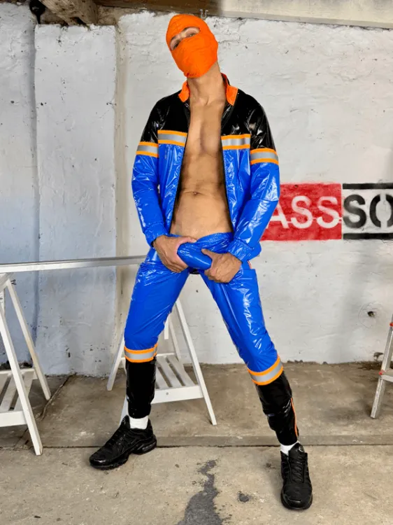 Nylon Pants Dexx Orange5.png