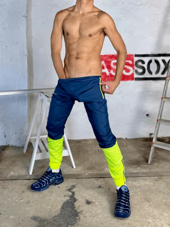 Nylon Pants Dexx Navy3.png