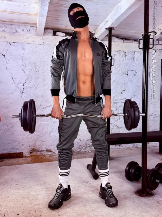 Rocco Shiny Sweatshirt Grey - 5.jpeg