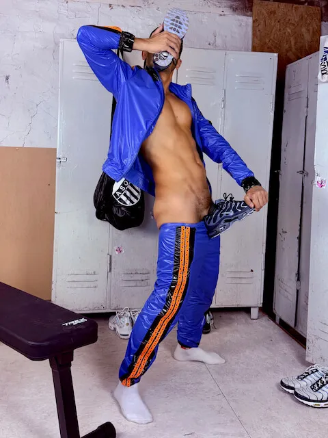 Puppy Nylon Jacket XXX.Jay Blue Orange - 5.jpeg