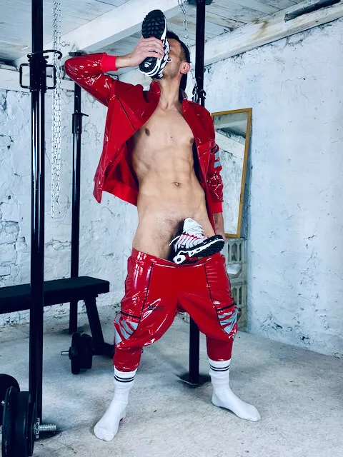 Latex Jacket Colt Red - 7.jpeg